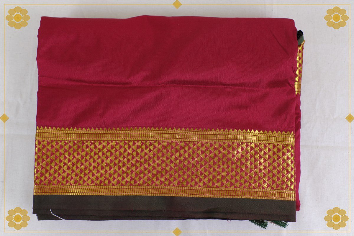 20 Mullam Pure Silk Saree